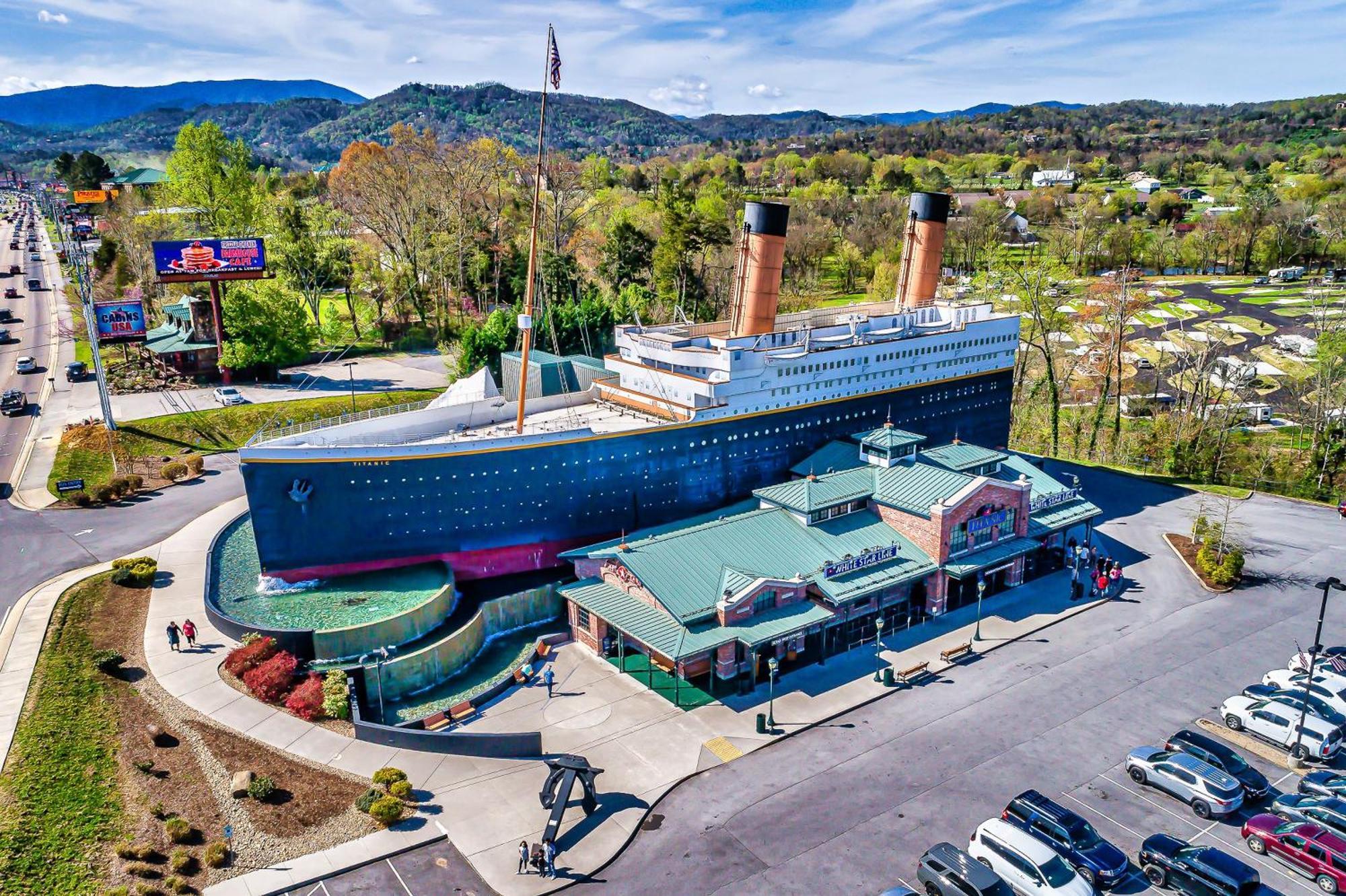 Epic Mountain Views, Hot Tub, Game Room, Sleeps 10 Sevierville Exteriér fotografie