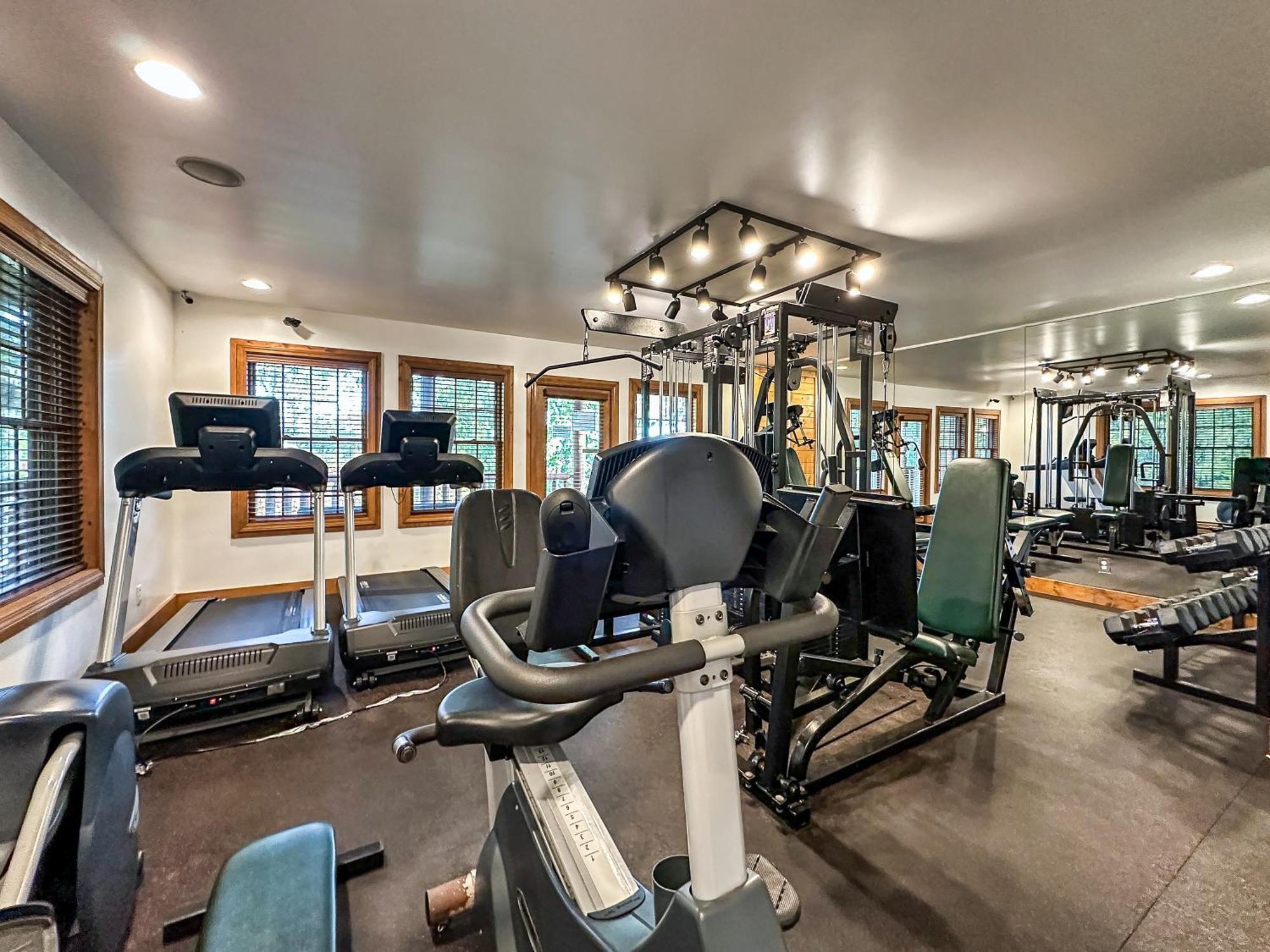 Epic Mountain Views, Hot Tub, Game Room, Sleeps 10 Sevierville Exteriér fotografie