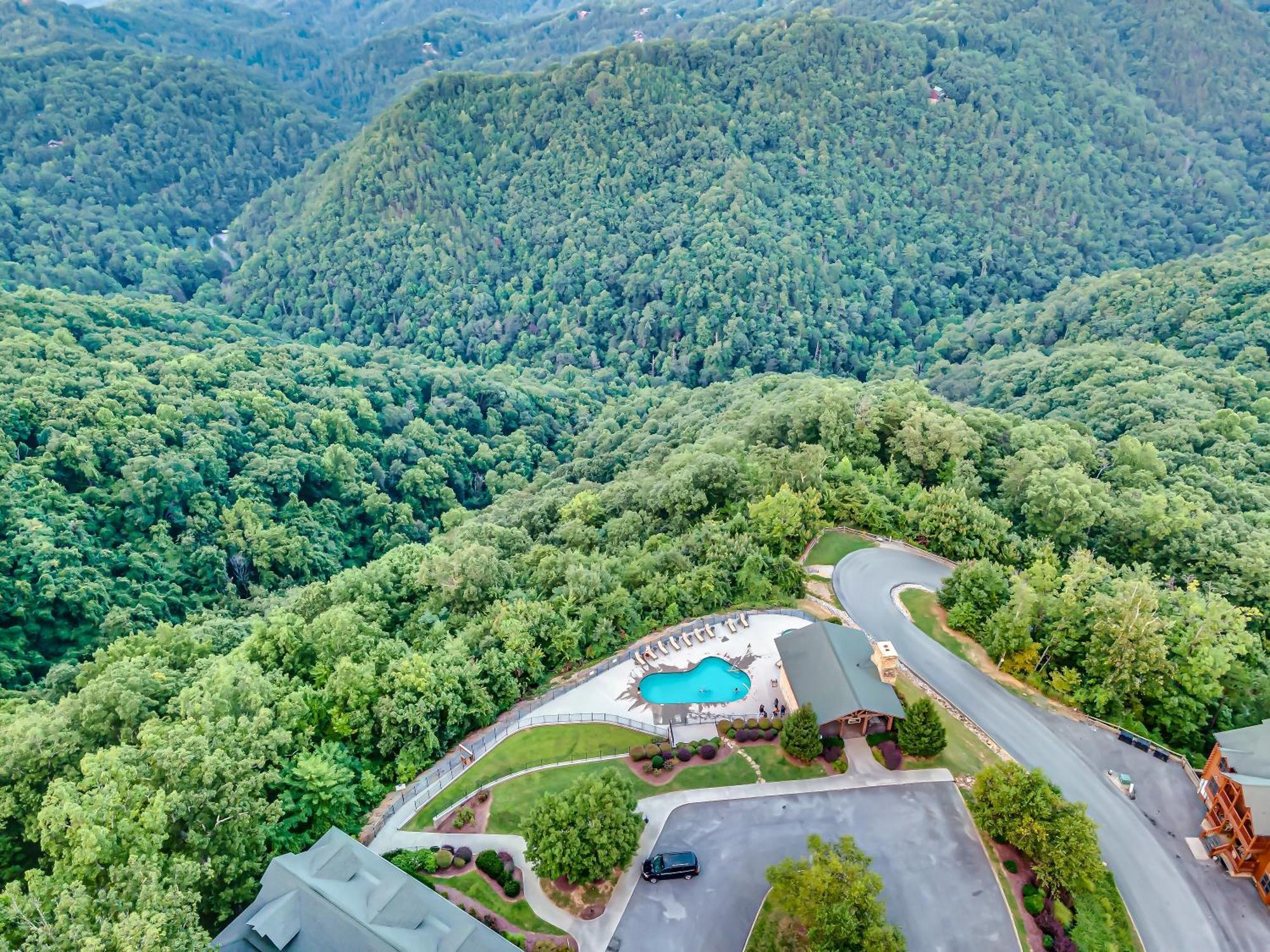 Epic Mountain Views, Hot Tub, Game Room, Sleeps 10 Sevierville Exteriér fotografie