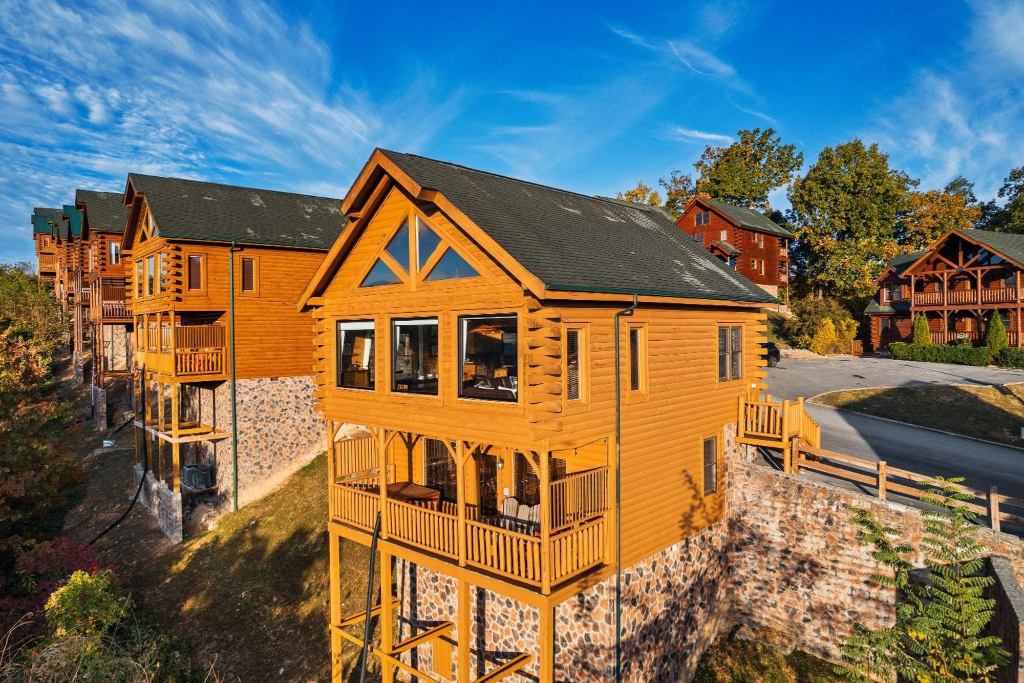 Epic Mountain Views, Hot Tub, Game Room, Sleeps 10 Sevierville Exteriér fotografie