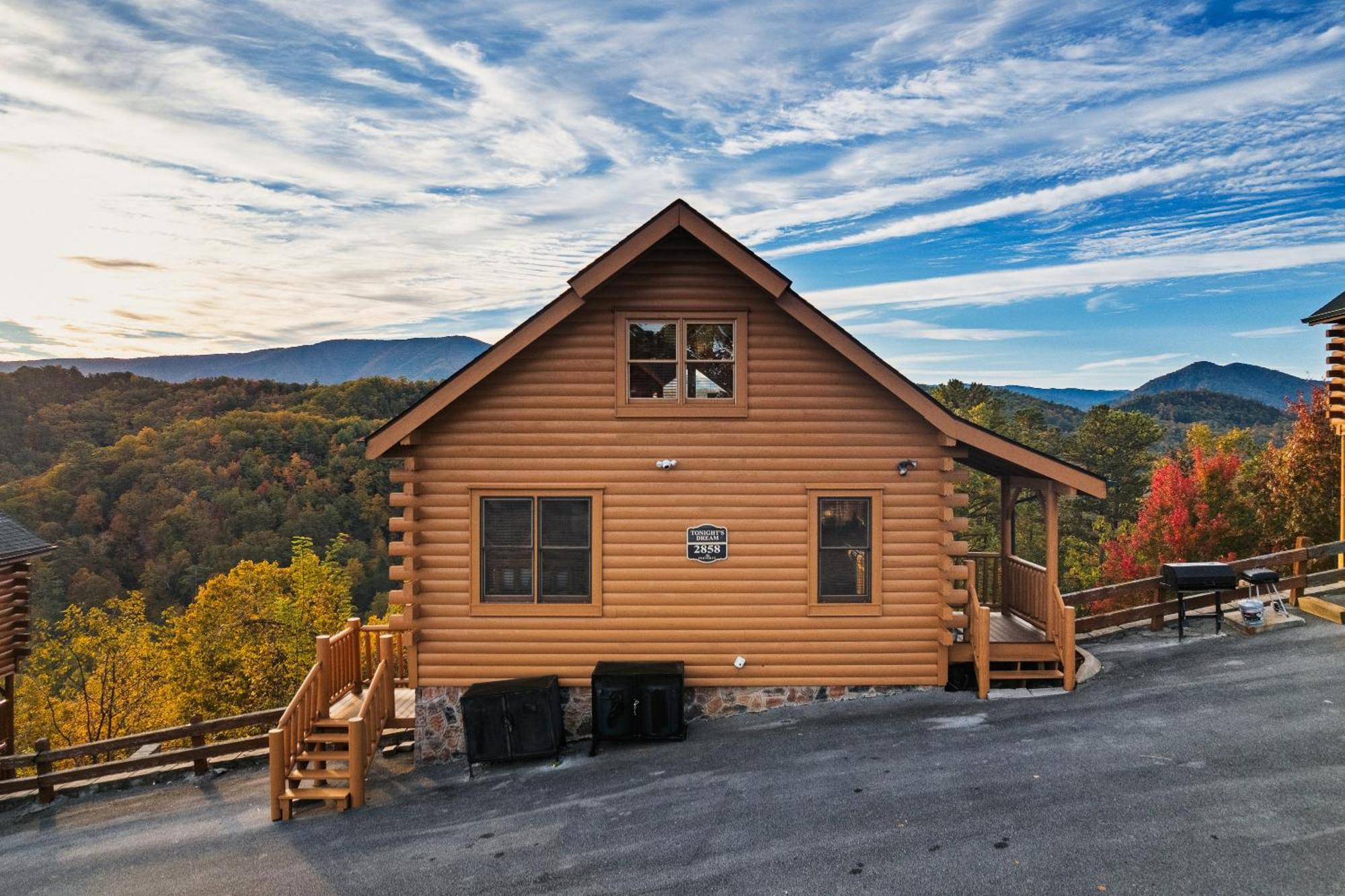 Epic Mountain Views, Hot Tub, Game Room, Sleeps 10 Sevierville Exteriér fotografie