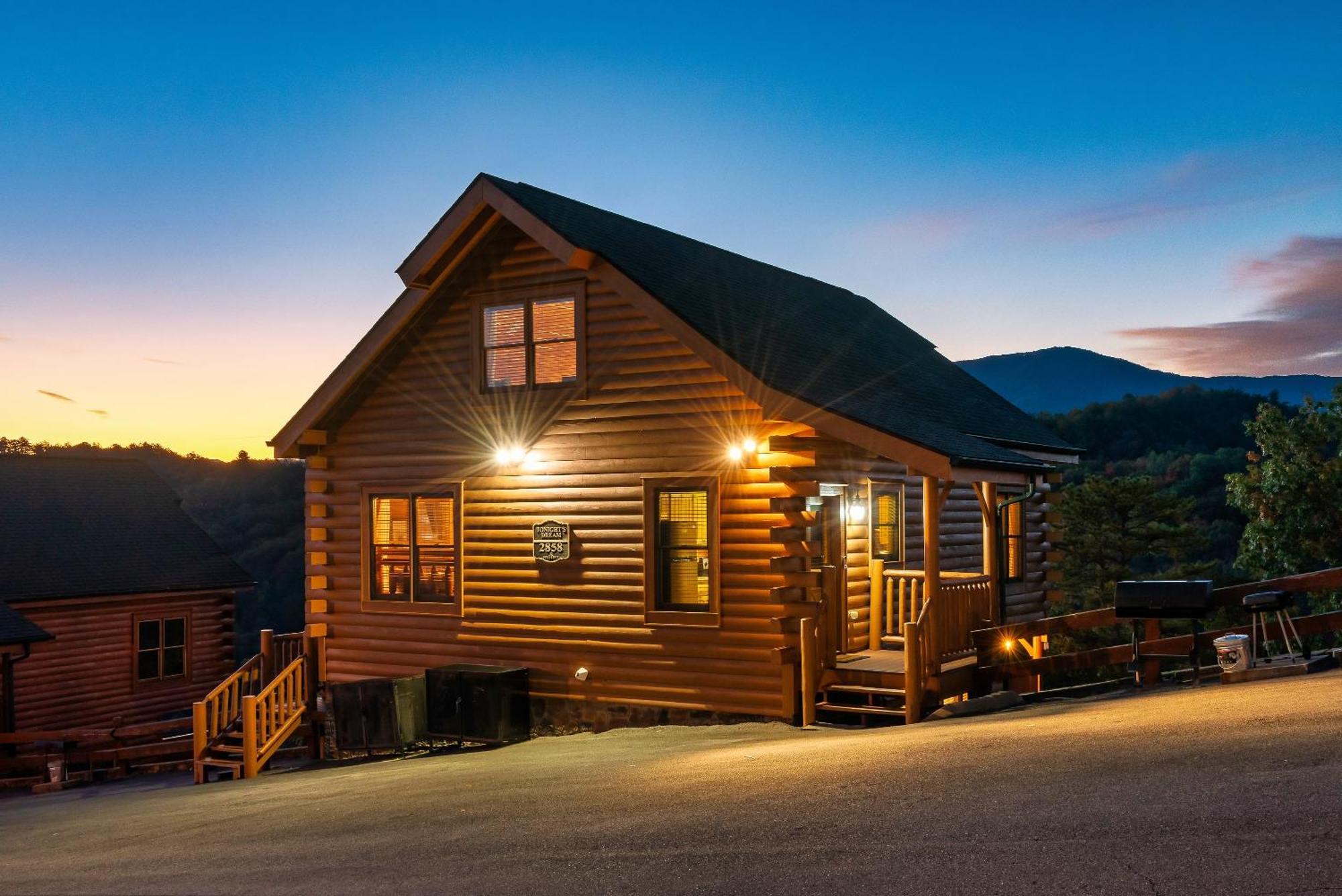 Epic Mountain Views, Hot Tub, Game Room, Sleeps 10 Sevierville Exteriér fotografie