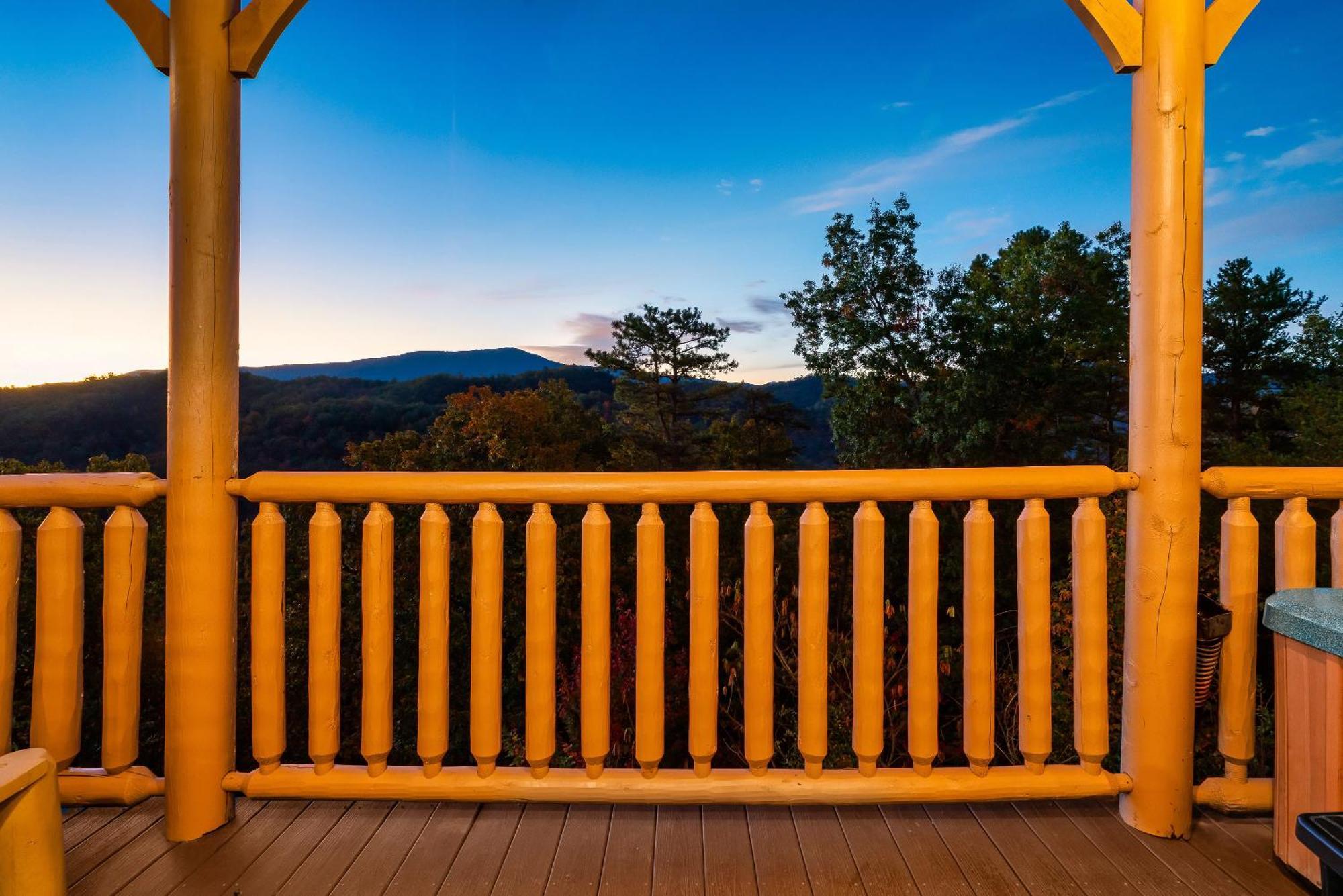 Epic Mountain Views, Hot Tub, Game Room, Sleeps 10 Sevierville Exteriér fotografie