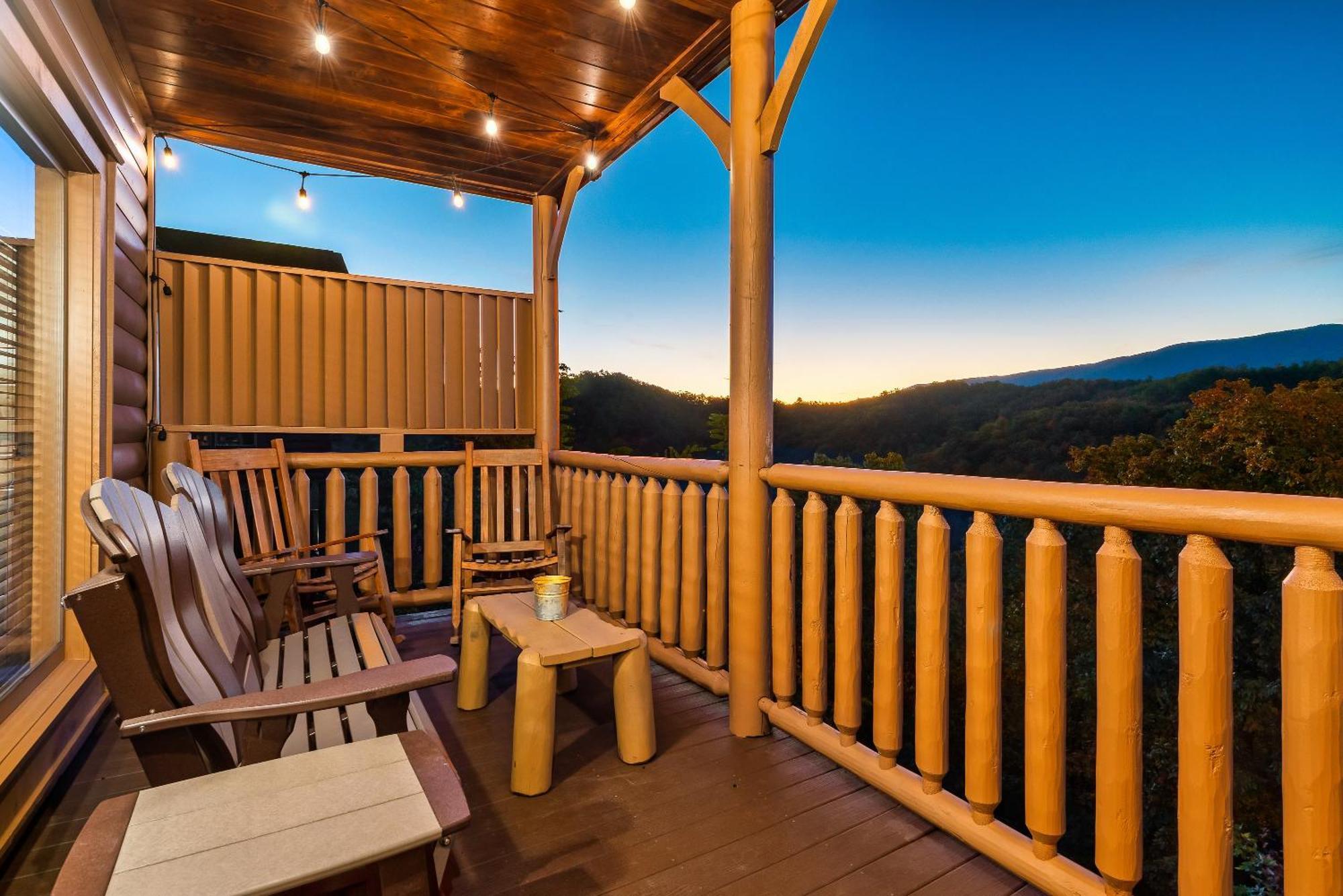 Epic Mountain Views, Hot Tub, Game Room, Sleeps 10 Sevierville Exteriér fotografie