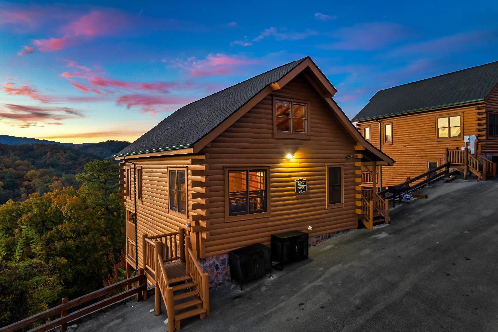 Epic Mountain Views, Hot Tub, Game Room, Sleeps 10 Sevierville Exteriér fotografie
