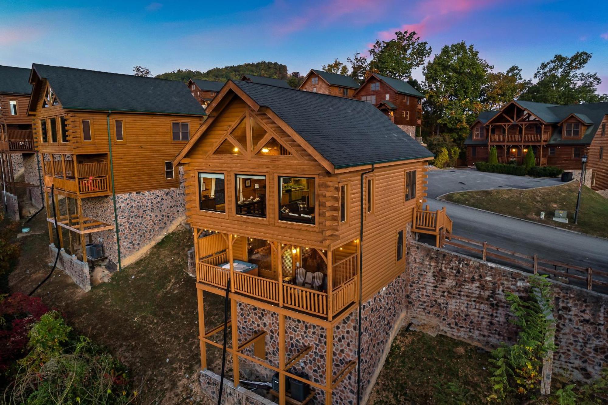 Epic Mountain Views, Hot Tub, Game Room, Sleeps 10 Sevierville Exteriér fotografie